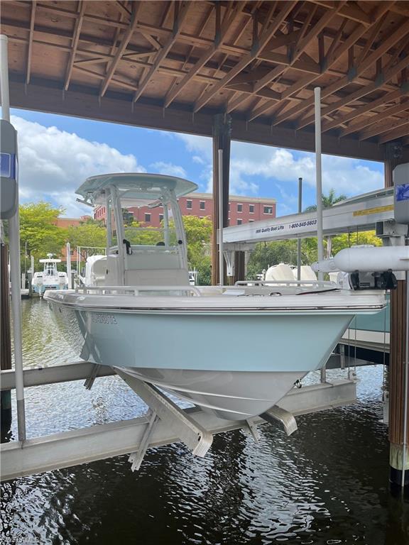 MANGROVE BAY - Residential