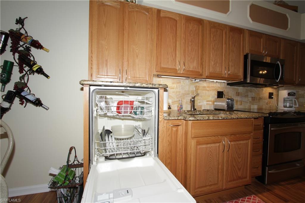 VILLAGES AT COUNTRY CREEK - Residential