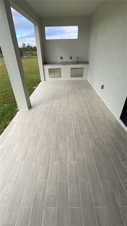 MIRROR LAKES - Residential Lease