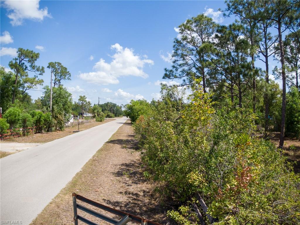 SUN COAST ACRES - Land