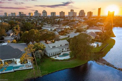 517 Devils LN NAPLES FL 34103