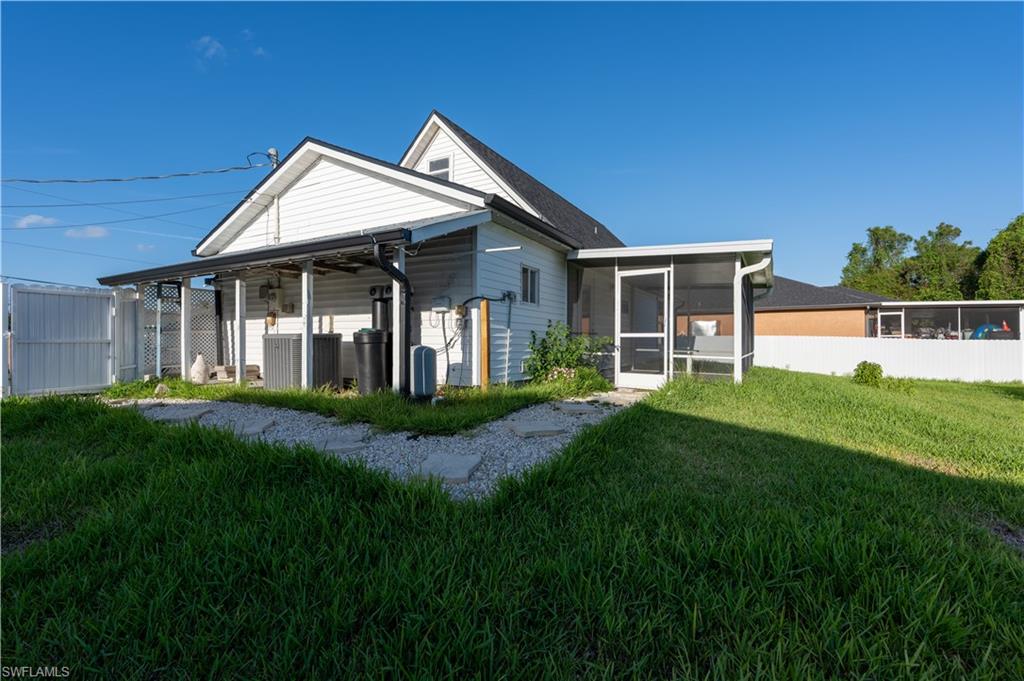 LEHIGH ACRES - Residential