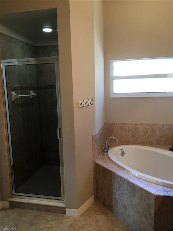 HERITAGE BAY - Residential