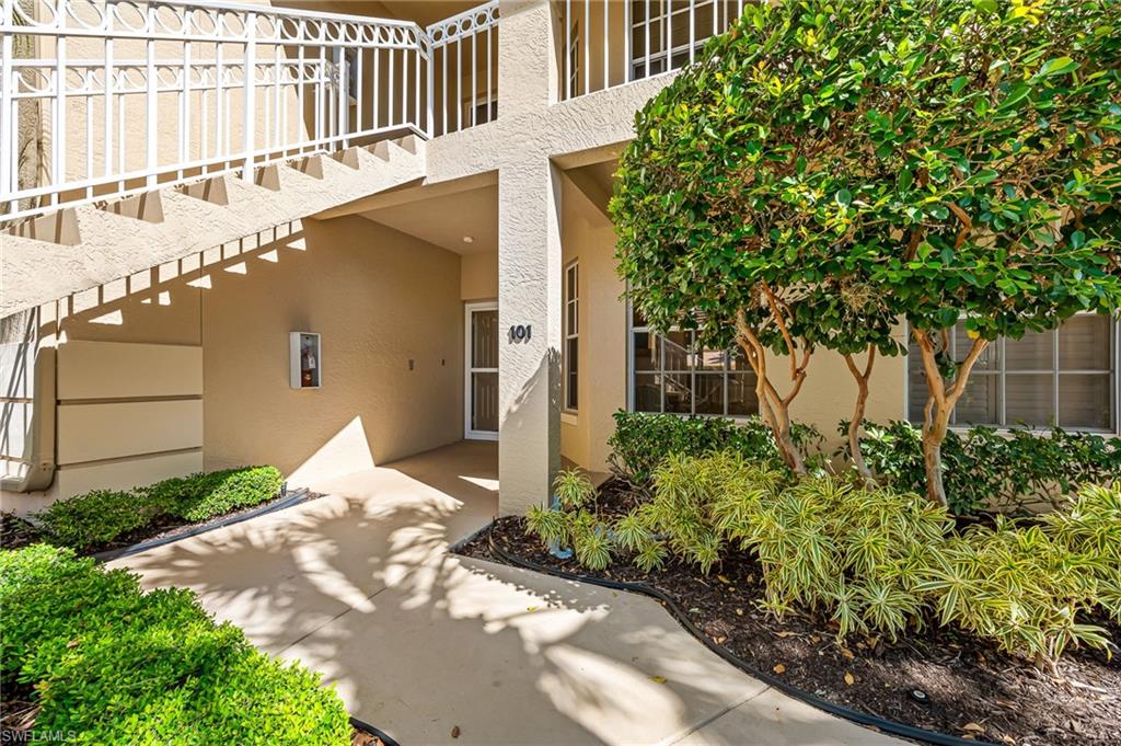 SAWGRASS POINT - Residential