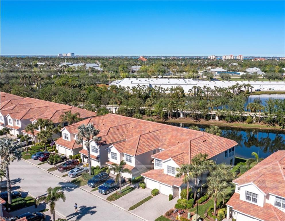 SABAL POINTE - Residential