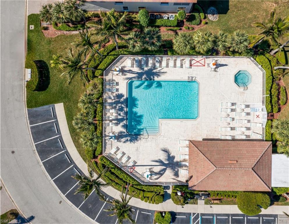 SABAL POINTE - Residential