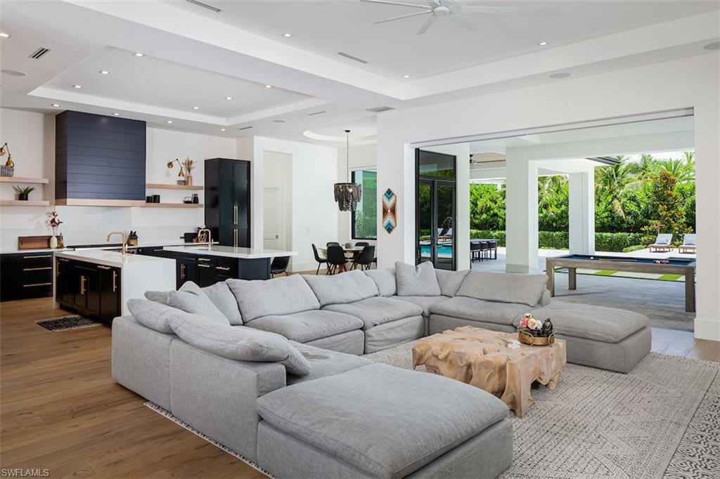 PINE RIDGE ESTATES - Residential