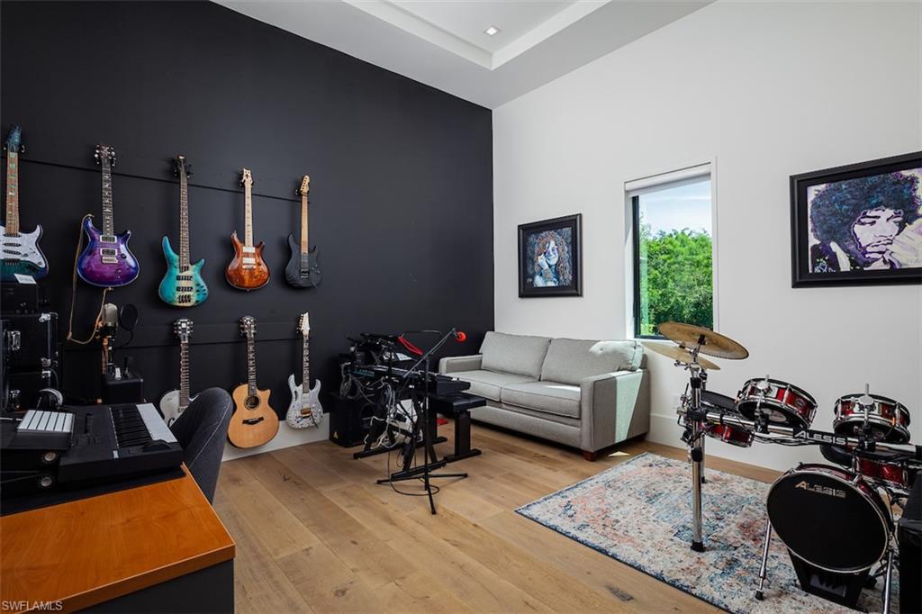 PINE RIDGE ESTATES - Residential