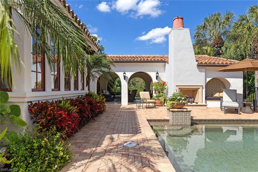 LUCARNO - Residential