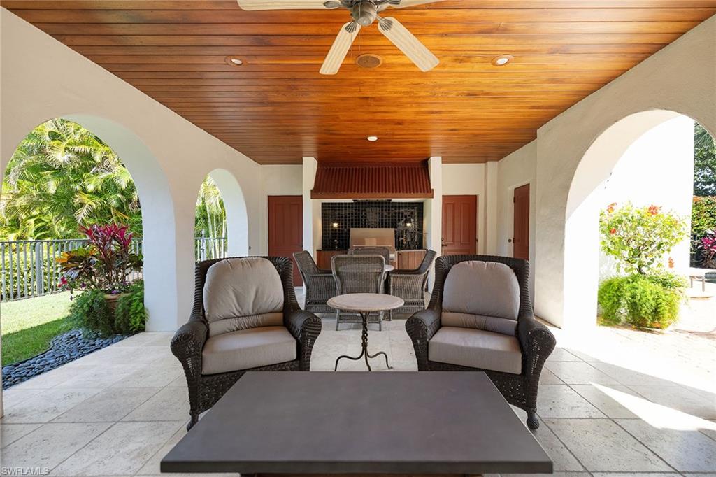 LUCARNO - Residential