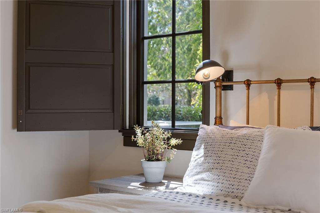 LUCARNO - Residential