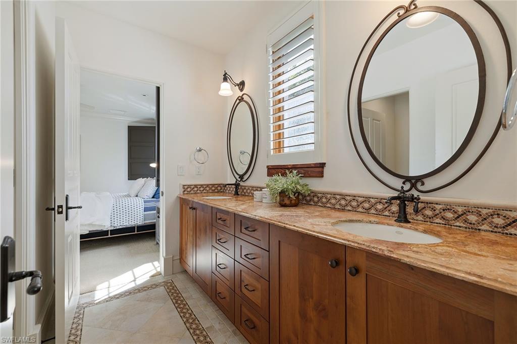 LUCARNO - Residential