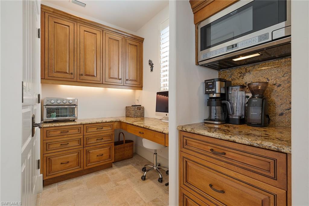 LUCARNO - Residential