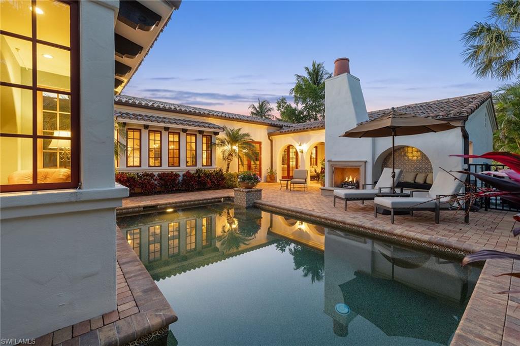 LUCARNO - Residential