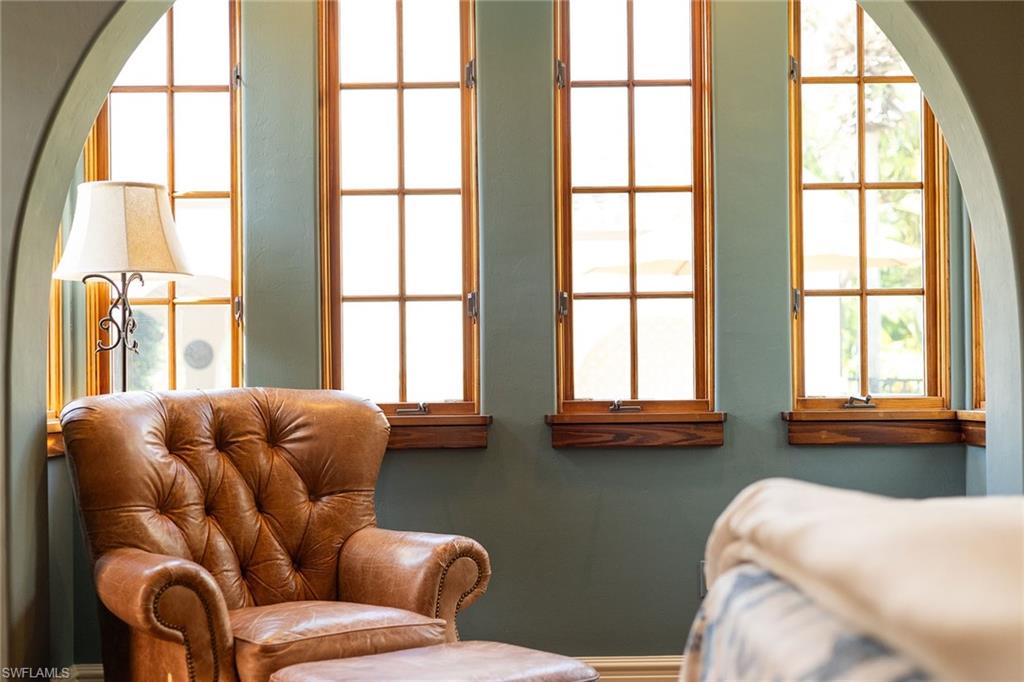 LUCARNO - Residential