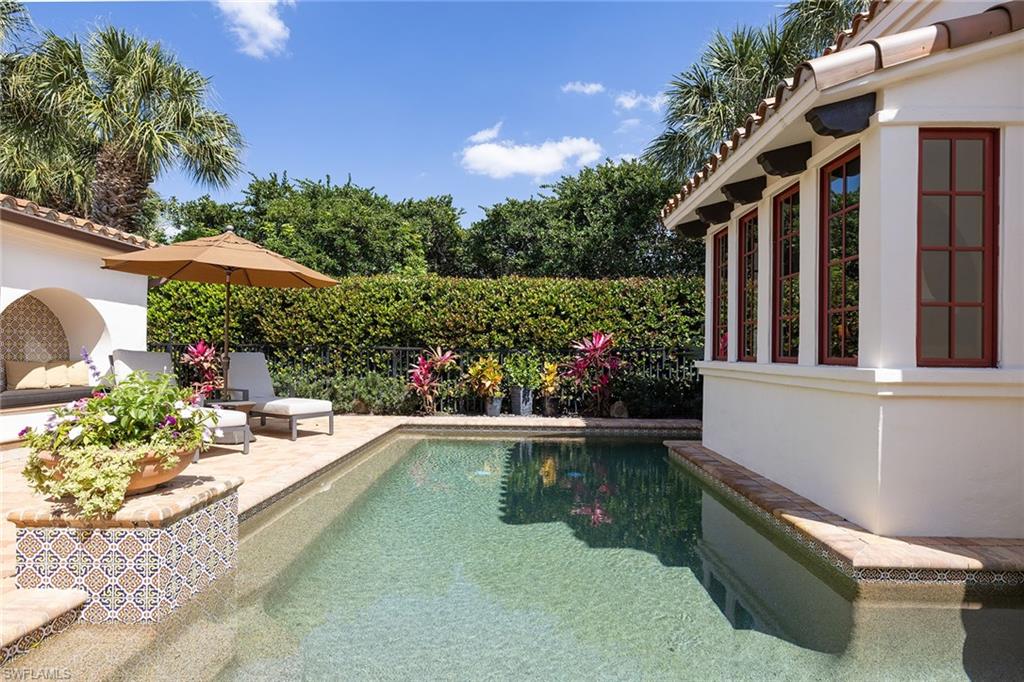 LUCARNO - Residential