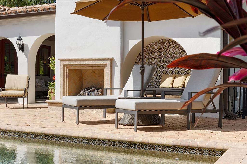 LUCARNO - Residential