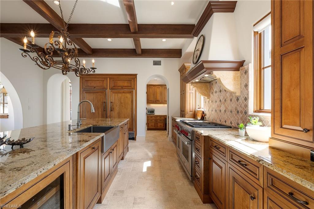 LUCARNO - Residential