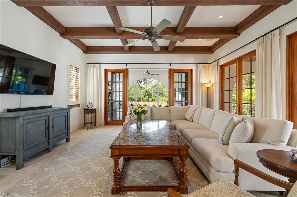 LUCARNO - Residential