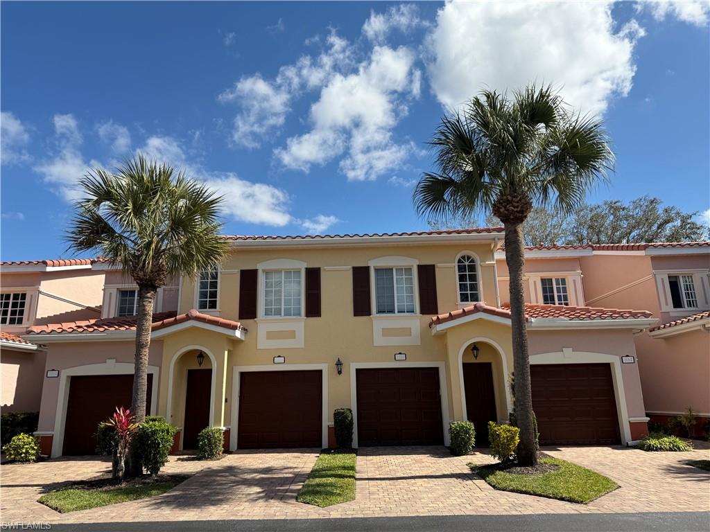 VILLAGIO - Residential