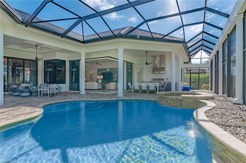 MAHOGANY BEND - Residential