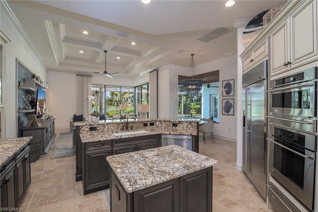 MAHOGANY BEND - Residential