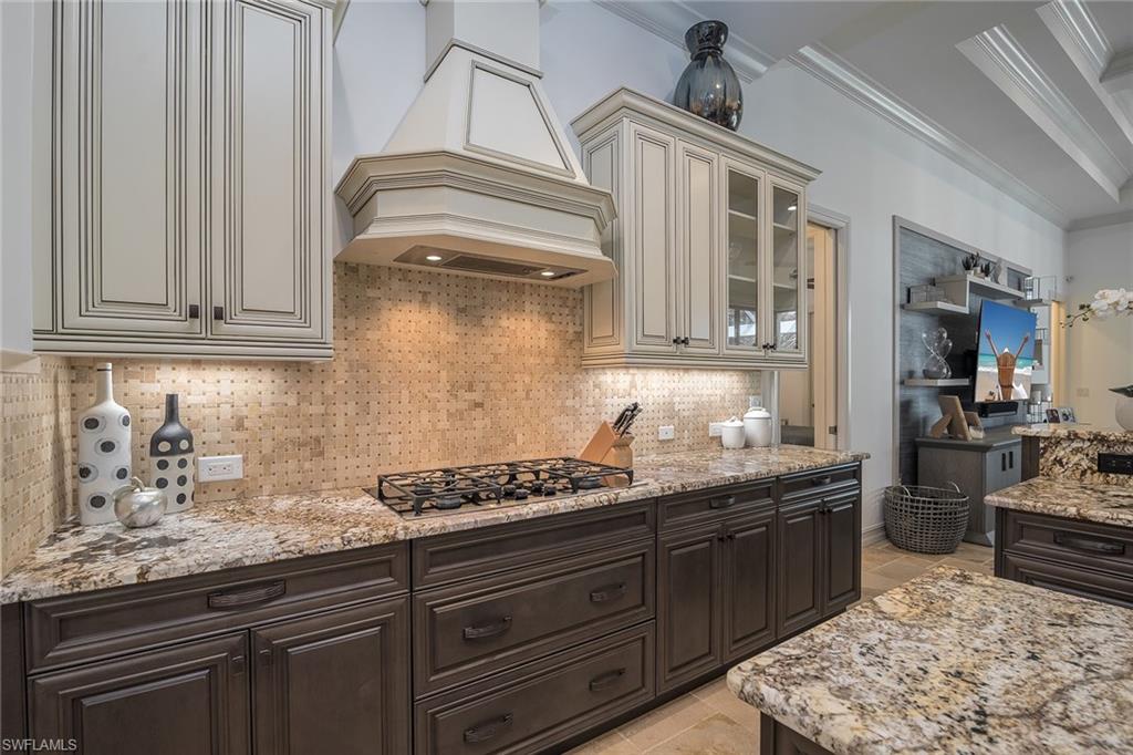 MAHOGANY BEND - Residential