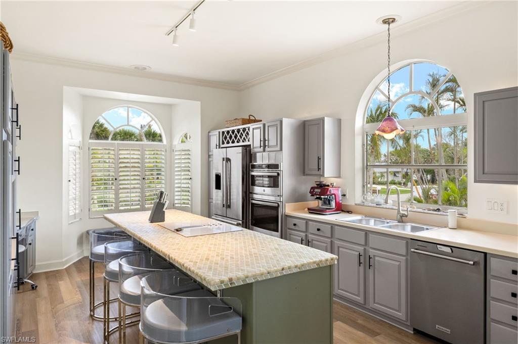 GUMBO LIMBO - Residential