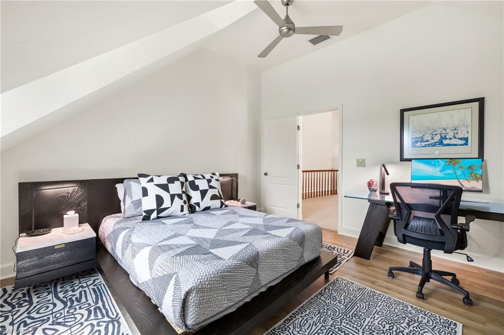 GUMBO LIMBO - Residential