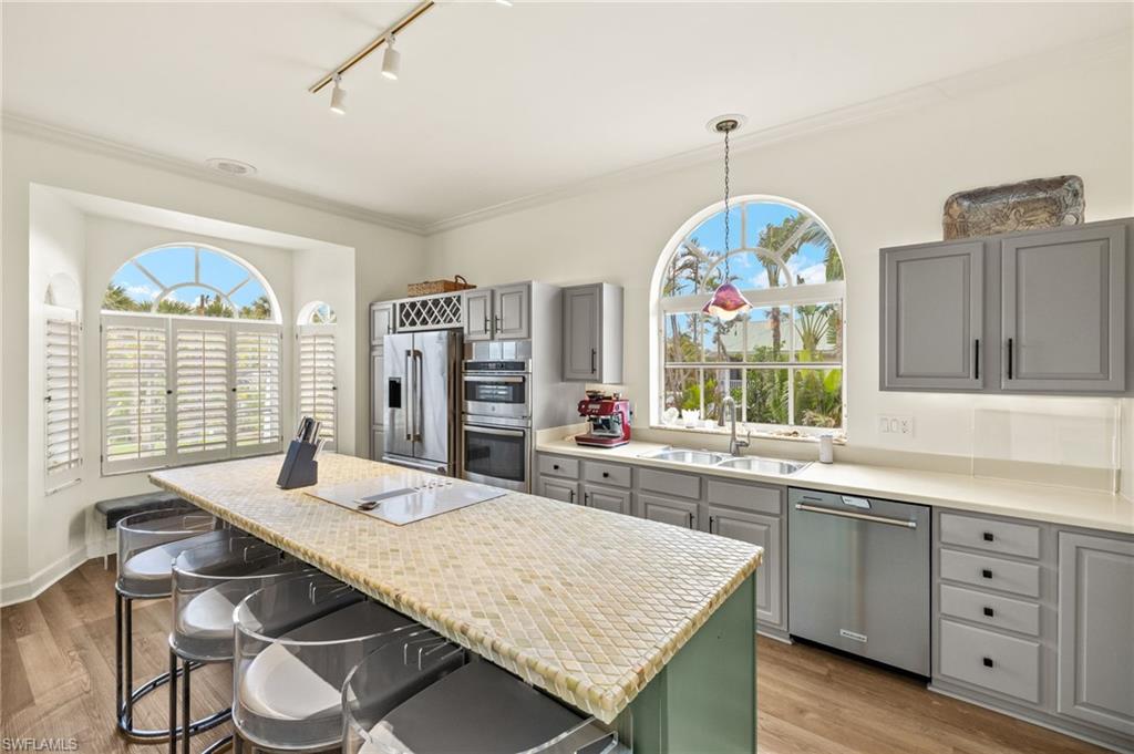 GUMBO LIMBO - Residential