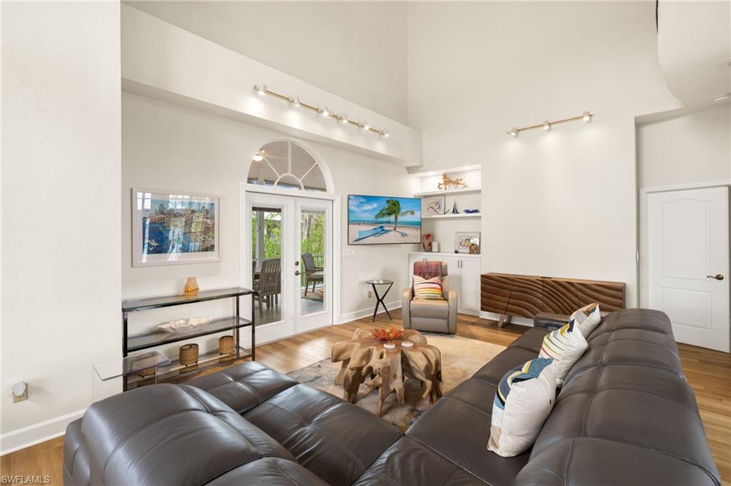 GUMBO LIMBO - Residential