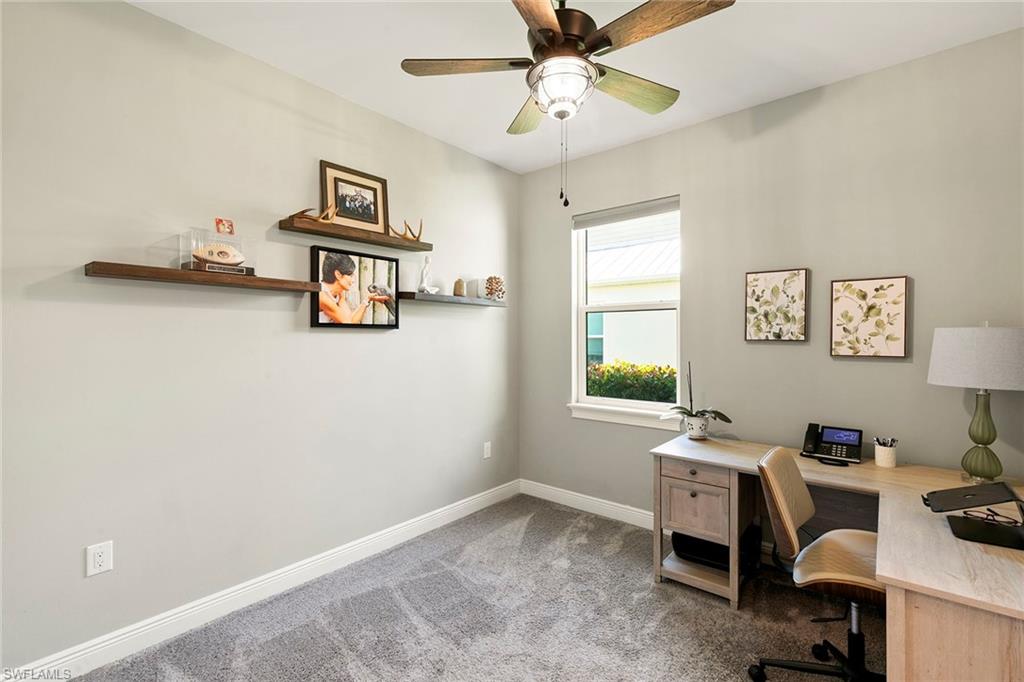 SAVANNAH LAKES - Residential