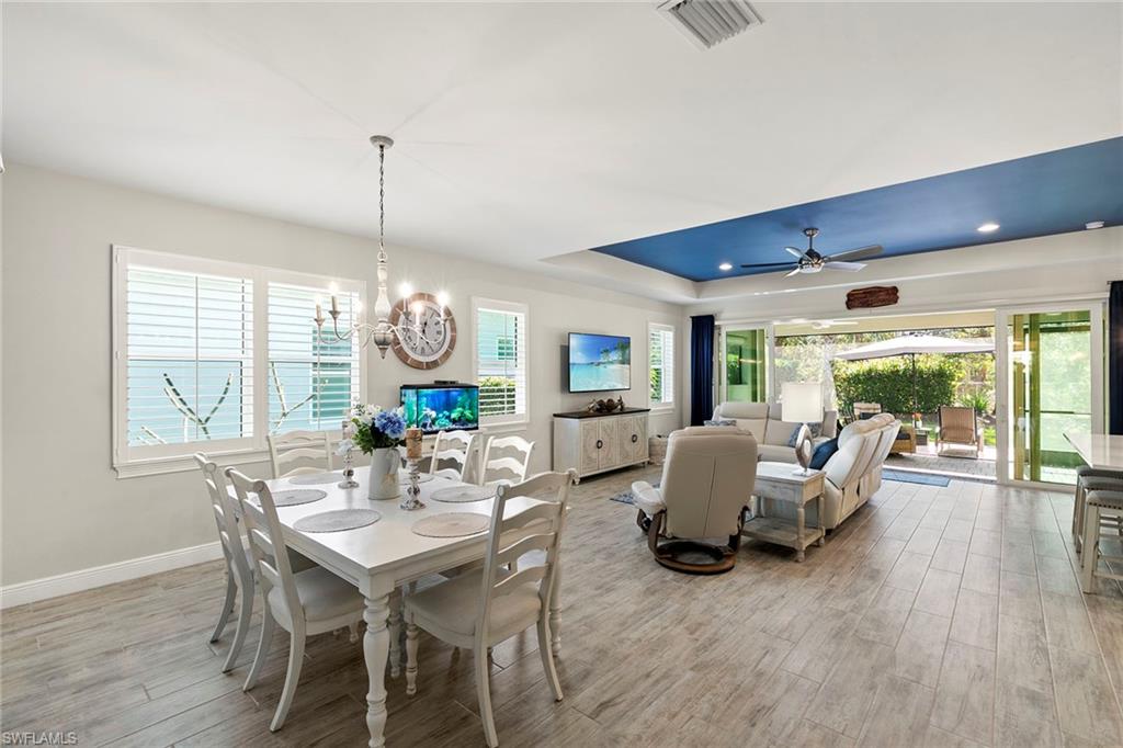 SAVANNAH LAKES - Residential