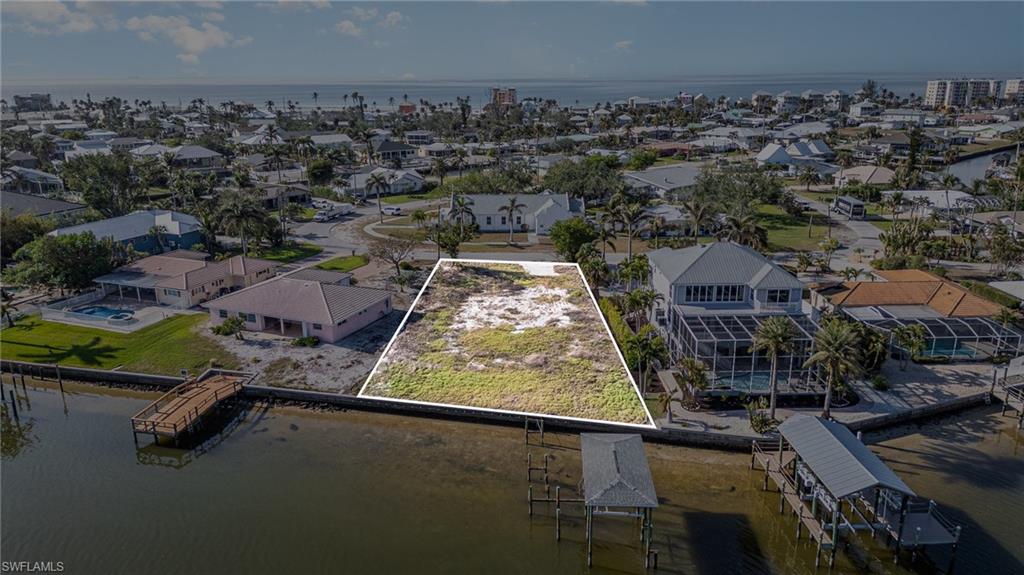 HOLIDAY HEIGHTS - Land