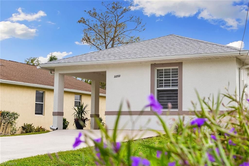 Photo of 3250 Cottage Grove AVE, NAPLES, FL 34112 (MLS # 226009272)