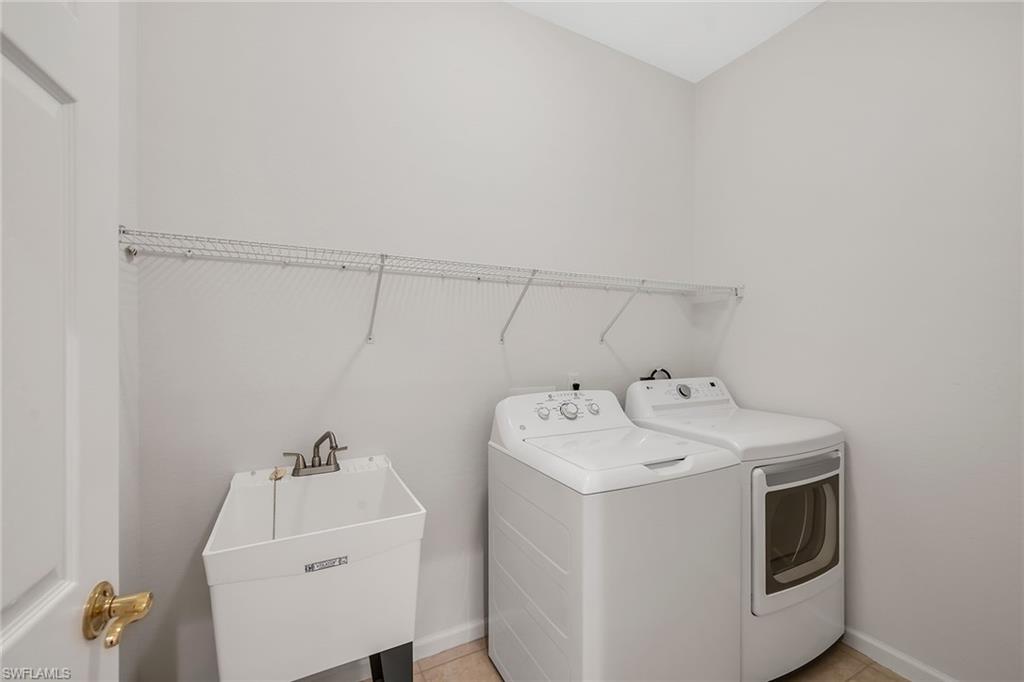 DEER CROSSING - Residential