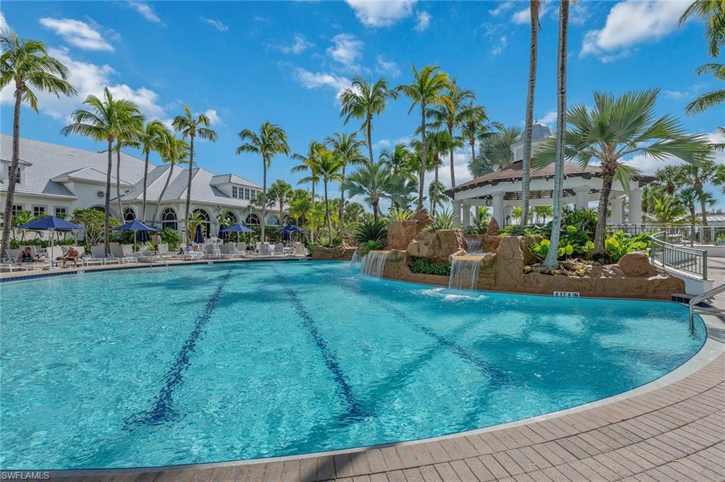 DEER CROSSING - Residential