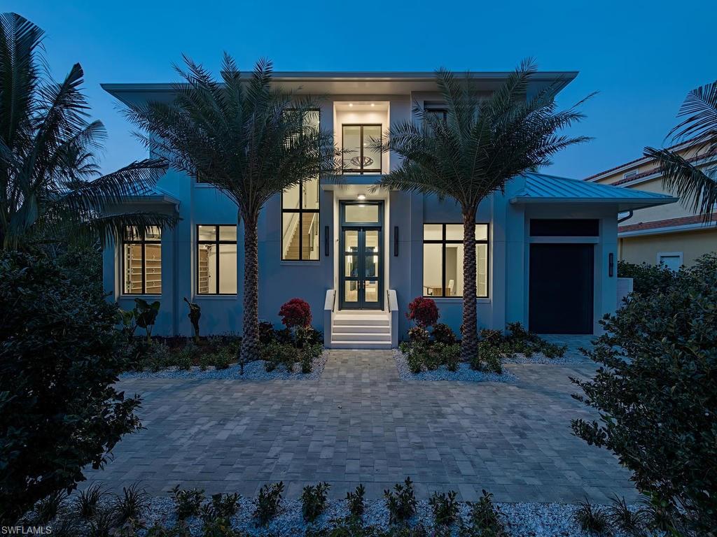 AQUALANE SHORES - Residential