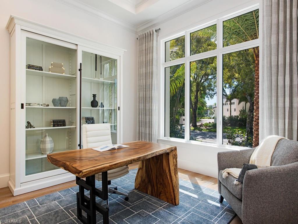 AQUALANE SHORES - Residential