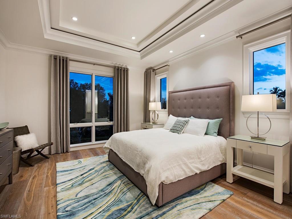 AQUALANE SHORES - Residential