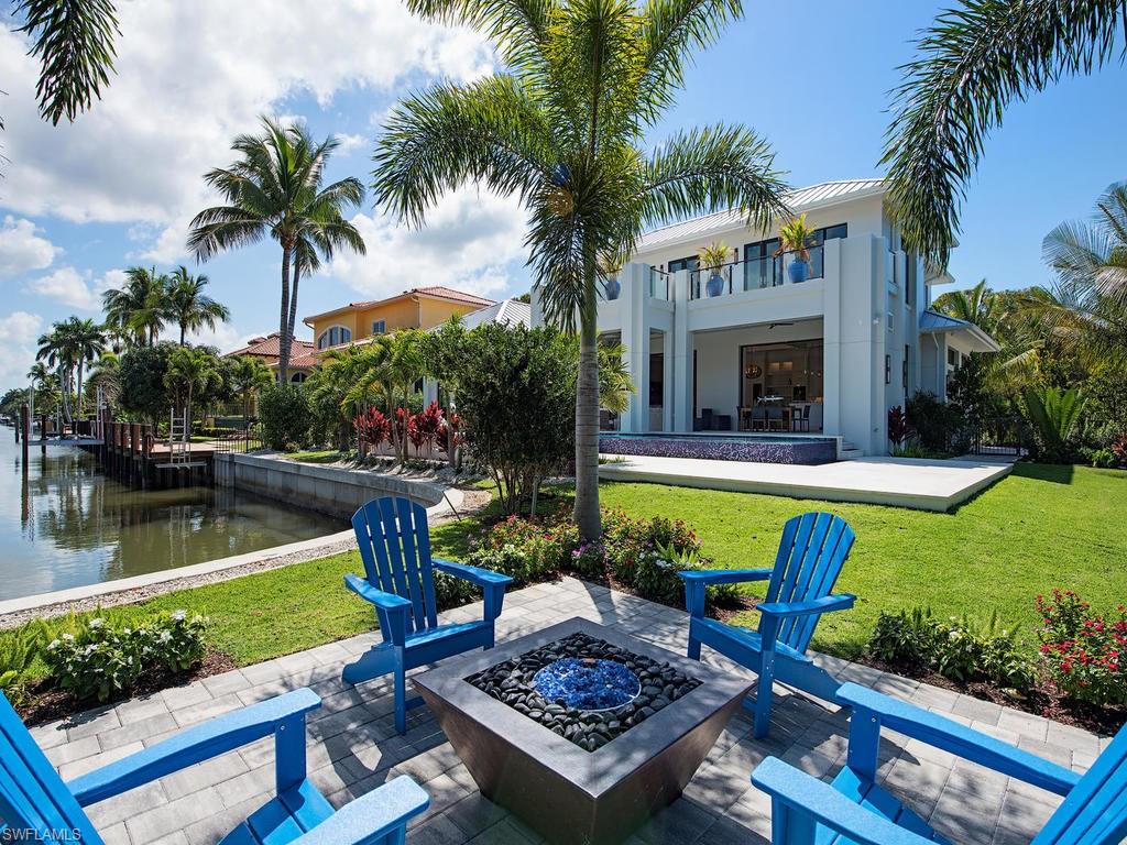 AQUALANE SHORES - Residential