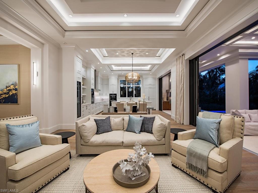 AQUALANE SHORES - Residential