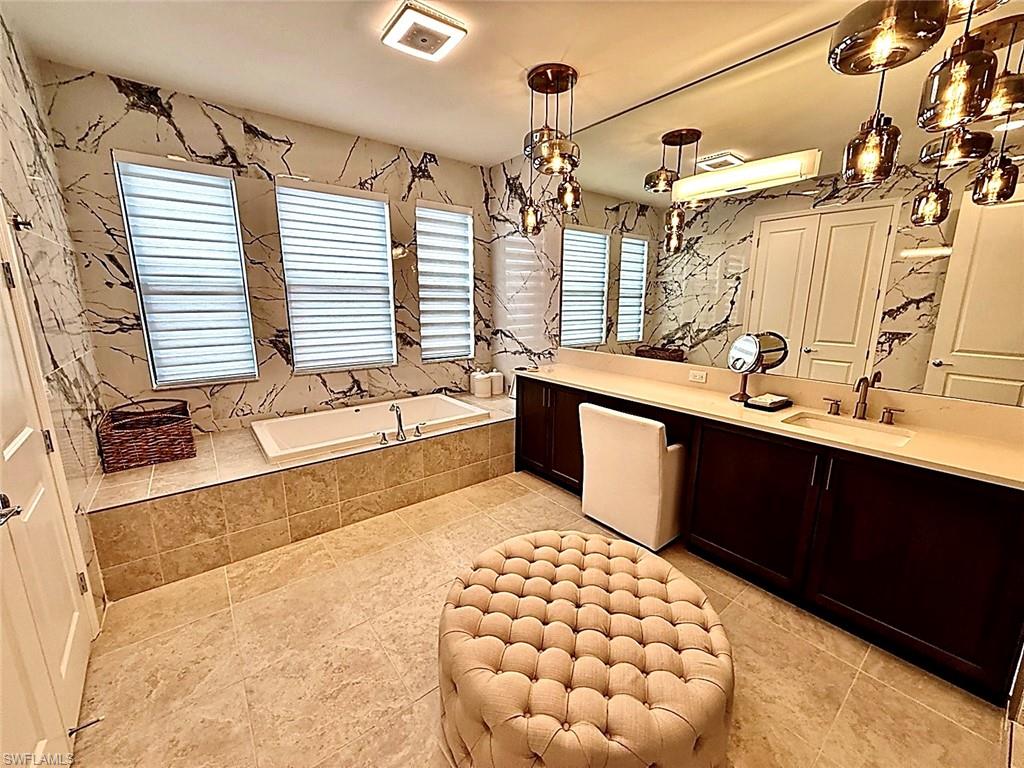 RIVERCREEK IN ESTERO - Residential