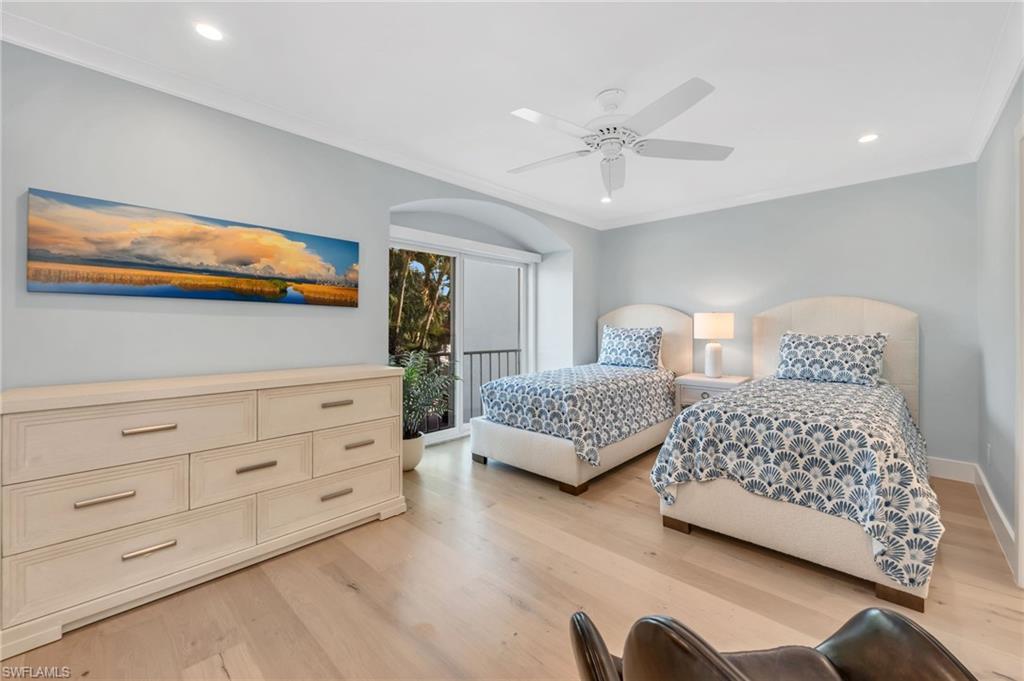 COLONY GARDENS - Residential