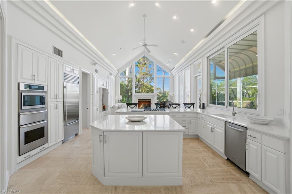 AUDUBON COUNTRY CLUB - Residential