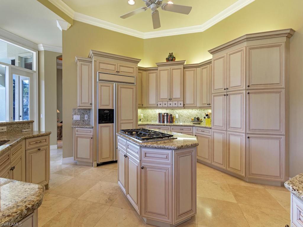 AQUALANE SHORES - Residential