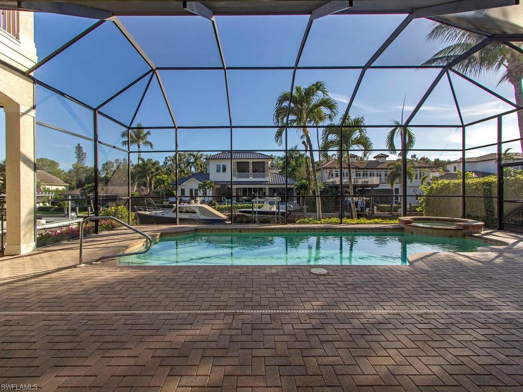 AQUALANE SHORES - Residential