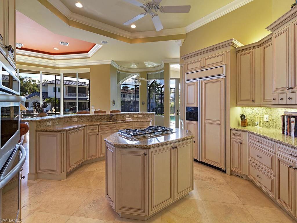 AQUALANE SHORES - Residential