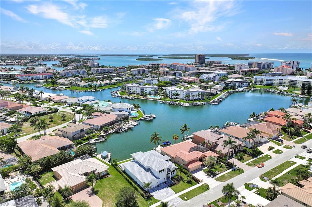 MARCO BEACH - Residential