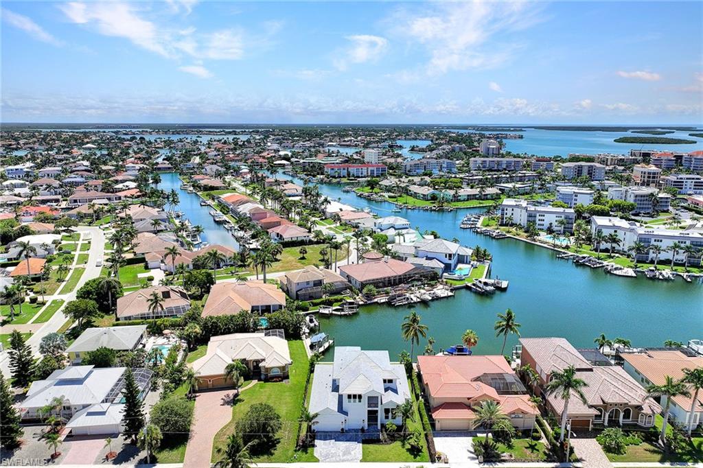 MARCO BEACH - Residential